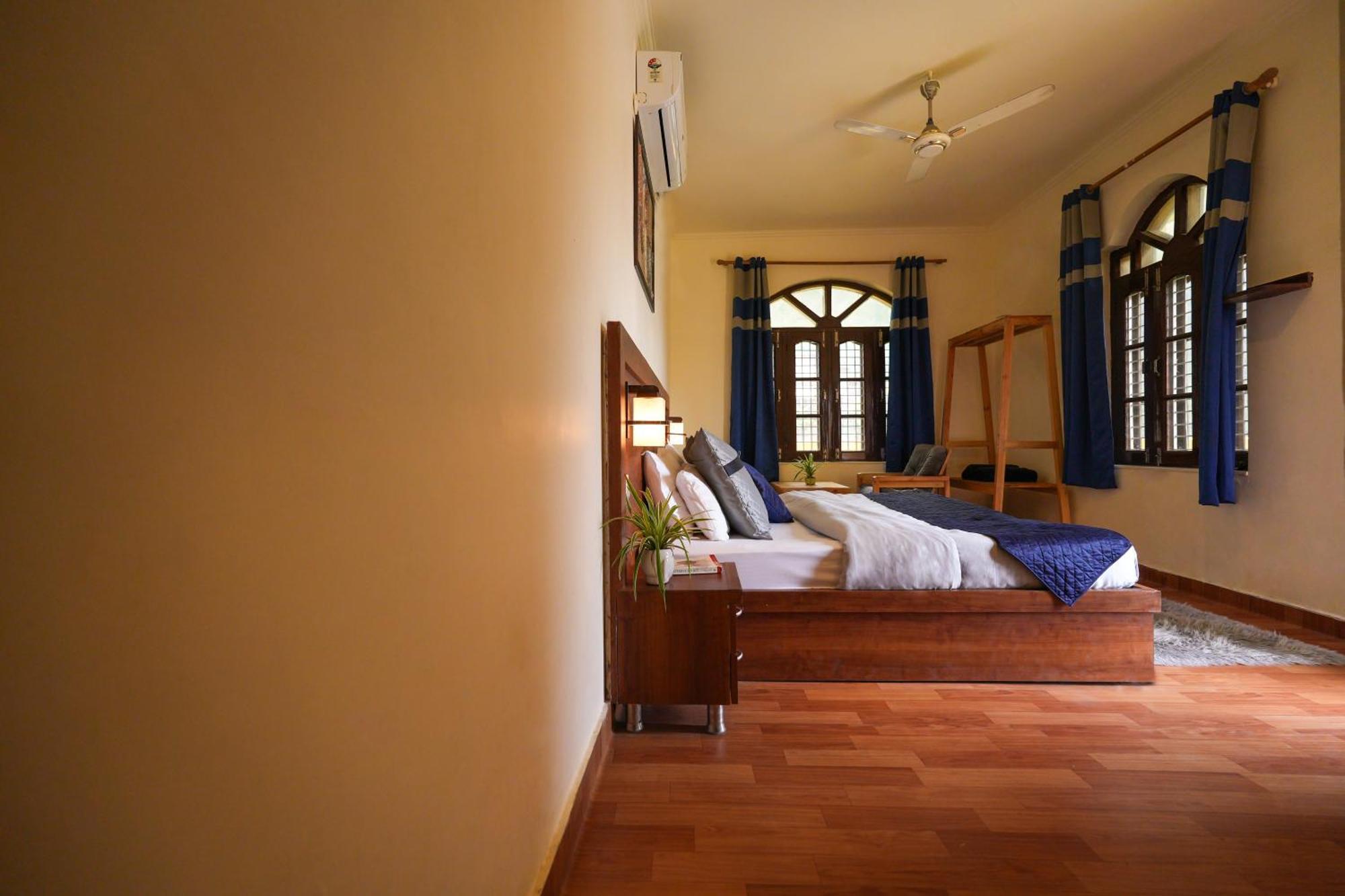 Shalom Backpackers Rishikesh Albergue Exterior foto